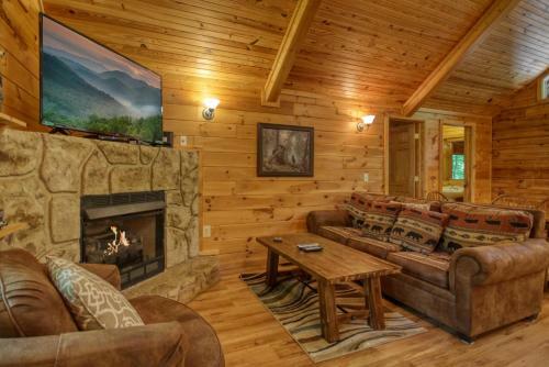 Bear Haven #297 By Aunt Bug's Cabin Rentals