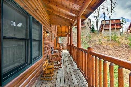 Log Cabin, 6 Mi To Great Smoky Mountains Parkway!