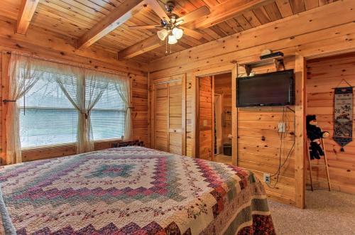 Rustic Sevierville Cabin With Spacious Porch And Views!