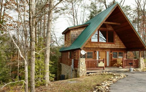 Hidden Romance #1404 By Aunt Bug's Cabin Rentals
