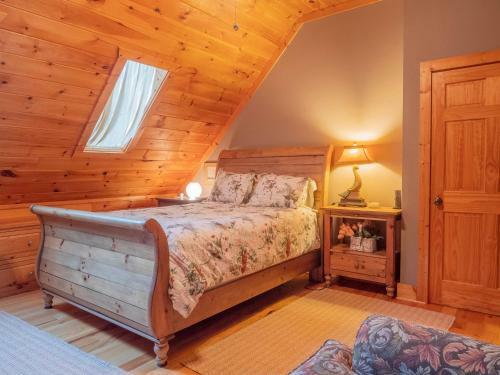 Smokys Hideaway