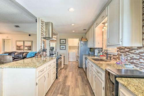 Abilene Home With Bbq And Pvt Yard, 1 Mi To Acu!