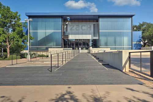 Central Austin Oasis With Hot Tub - 2 Mi To Dtwn!