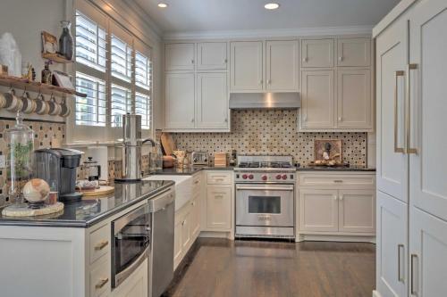 Central Austin Oasis With Hot Tub - 2 Mi To Dtwn!