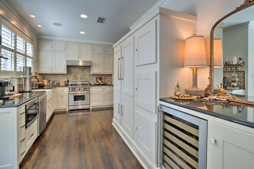 Central Austin Oasis With Hot Tub - 2 Mi To Dtwn!