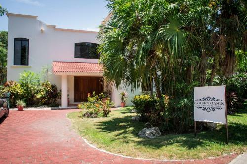 Villa Green Oasis Home Boutique