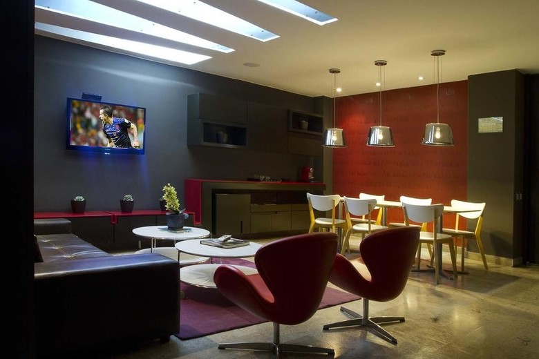 Central Apartamentos