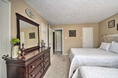 Apartamento Game-day Retreat With Pool Access About 2mi To Aandm