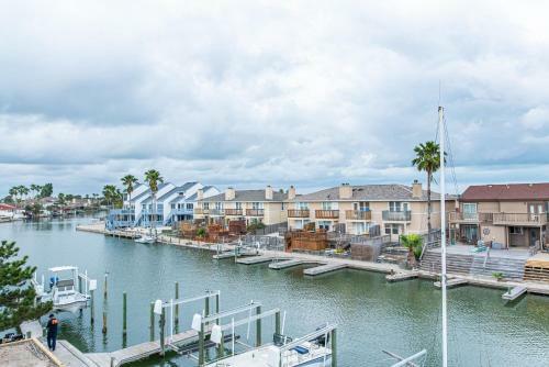 Apartamento Edgewater Escape Condo