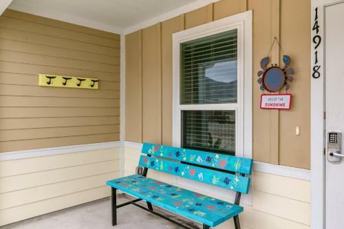 Village By The Beach B918k By Padre Escapes