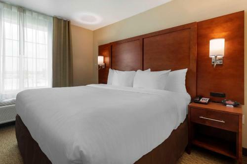 Hotel Comfort Inn & Suites