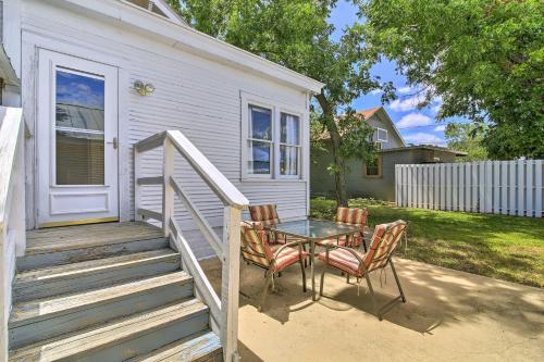 Fredericksburg Escape With Patio Near Downtown!