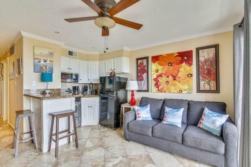 Casa Del Mar Beachfront By Ryson Vacation Rentals