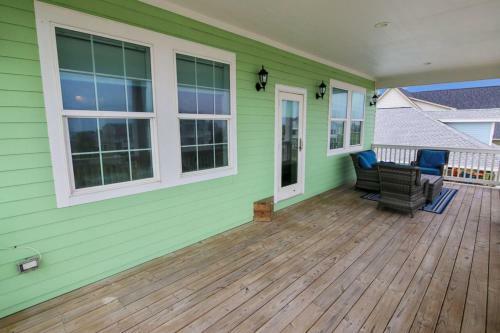 Sunset Paradise By Ryson Vacation Rentals