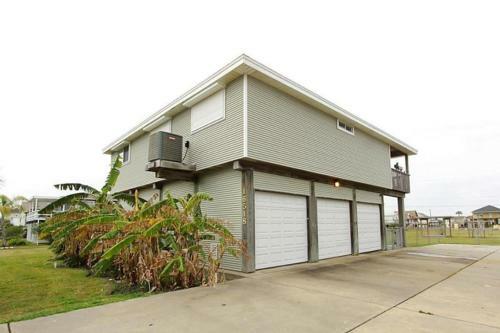 Time And Tide By Ryson Vacation Rentals