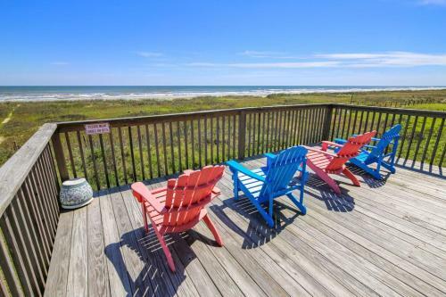 Barefoot Pelican By Ryson Vacation Rentals
