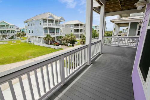 The Conch Castle By Ryson Vacation Rentals