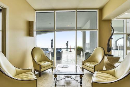 Emerald By Ryson Vacation Rentals