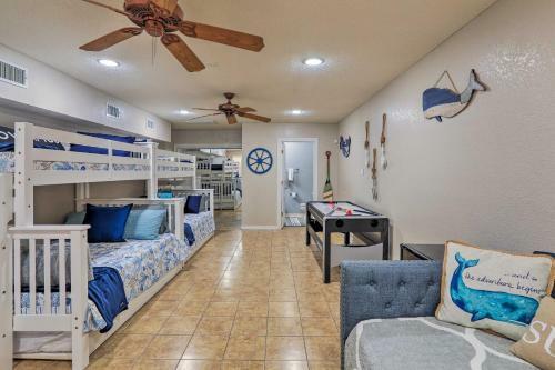 Lakefront Granbury Home With Dock, Decks And Views!