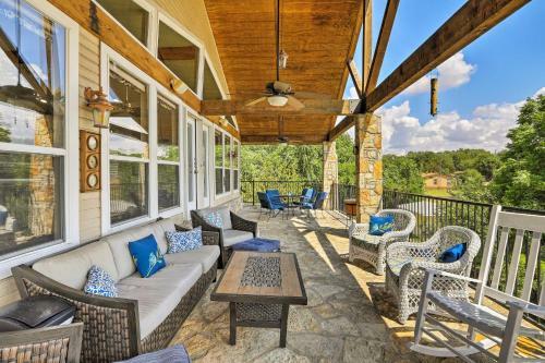 Lakefront Granbury Home With Dock, Decks And Views!