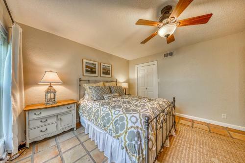 Peaceful Retreat On Quiet Cove On Lake Travis