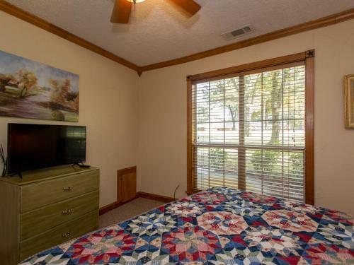 Made For Family Fun! Open Water Beauty