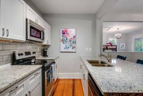 Apartamento Mckenize Guest House: Marble Falls Suite 1 Bd, 1ba