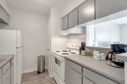 Apartamento Relaxing 1br Suite And Swimming Pool
