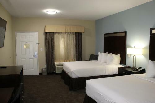 Hotel Horizon Inn & Suites