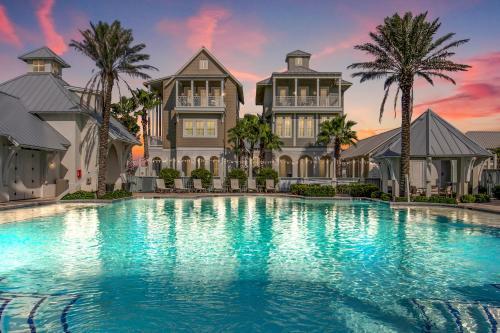 Golf-view Palmilla Beach With Private Garage & Pool Home