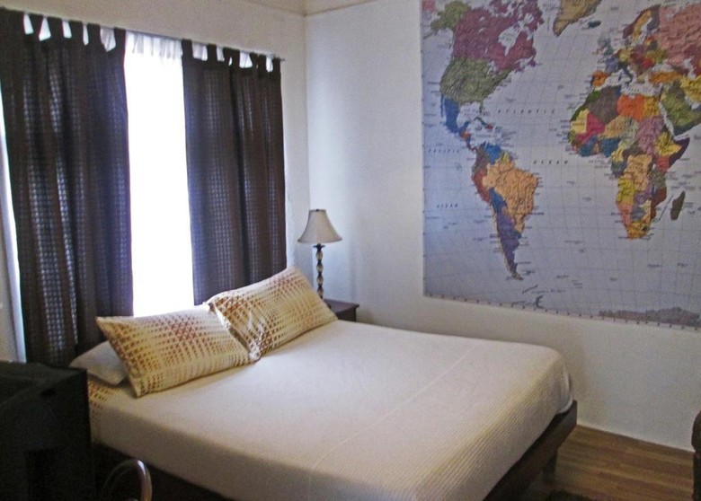 Bed & Breakfast Poker Hostal