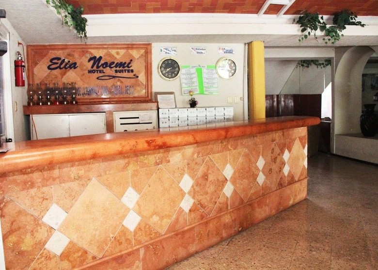 Hotel Suites Elia Noemi
