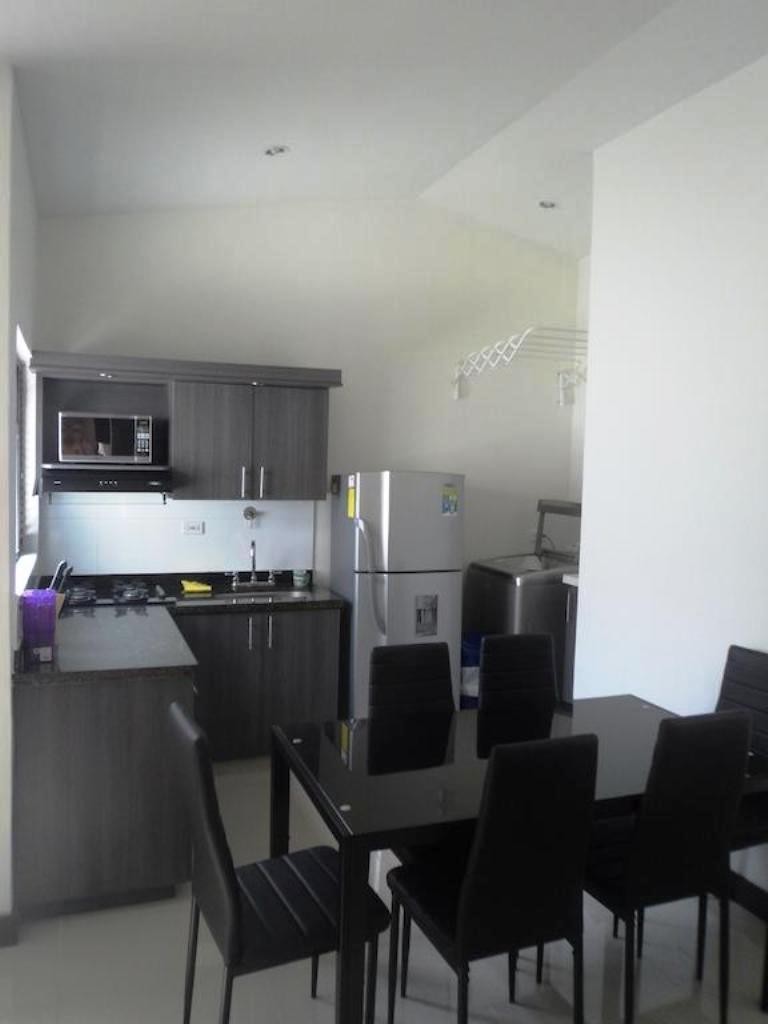 Apartamento Amoblados Avenida Jard�n