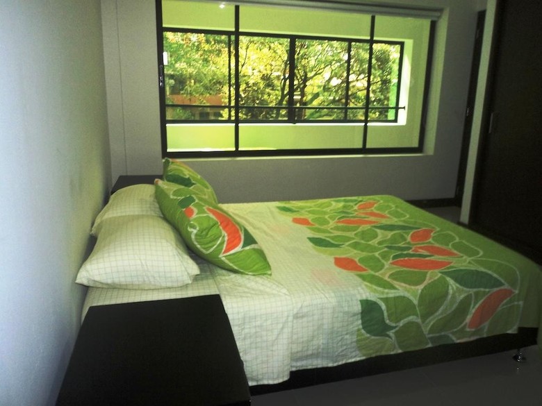 Apartamento Amoblados Avenida Jard�n