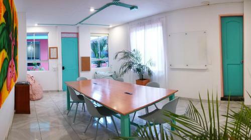 Hostal Flamingo Hostel & Coworking