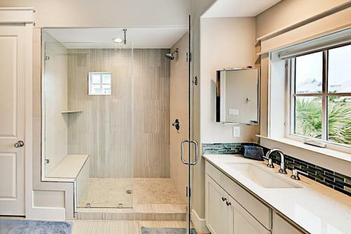 All-suite End Unit - Steps To Palmilla Beach Pool Townhouse