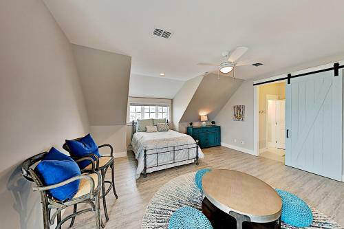 All-suite End Unit - Steps To Palmilla Beach Pool Townhouse