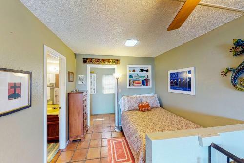 Fisherman's Paradise In Port Isabel-125 Windward Dr