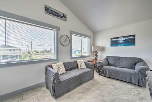 Apartamento The Salty Lime 2 Waterfront Getaway With Deck And Dock