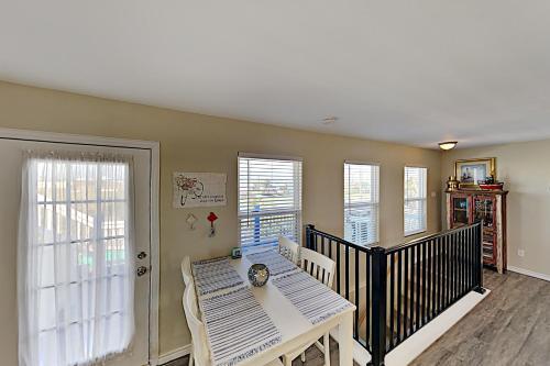 Delightful Coastal Escape With Multiple Decks Home