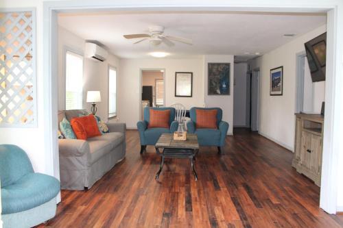 Muizenberg 6031rpb Home