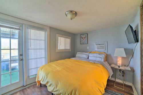 Copano Bay Cottage With Private Dock And Kayaks!