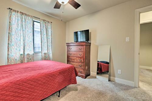 Live Oak Home - 15 Mi To Downtown San Antonio
