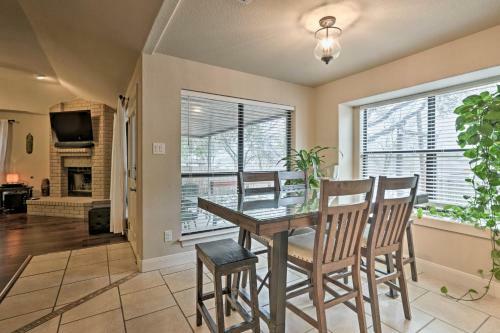 Live Oak Home - 15 Mi To Downtown San Antonio