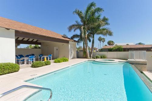Las Marinas Condo 301 With Boat Slip