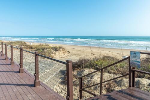 Apartamento Oceanview Condo 3br, 8th Floor, Beachfront Resort. Solare Tower 805