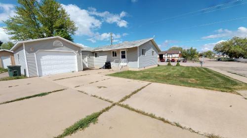 Sweet House, Charming And Simple! Central To Parks