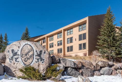 Apartamento Condo 104 Wifi Community Pool Jacuzzi Lounge Fireplace Laundry