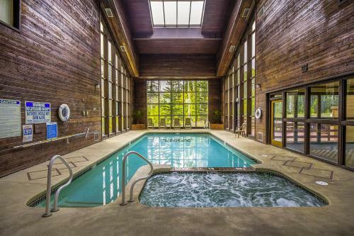 Apartamento Condo 138 Wifi Community Pool Jacuzzi Lounge Fireplace Laundry
