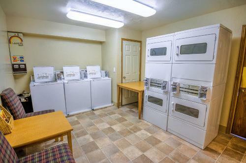 Apartamento Condo 142 Wifi Community Pool Jacuzzi Lounge Fireplace Laundry